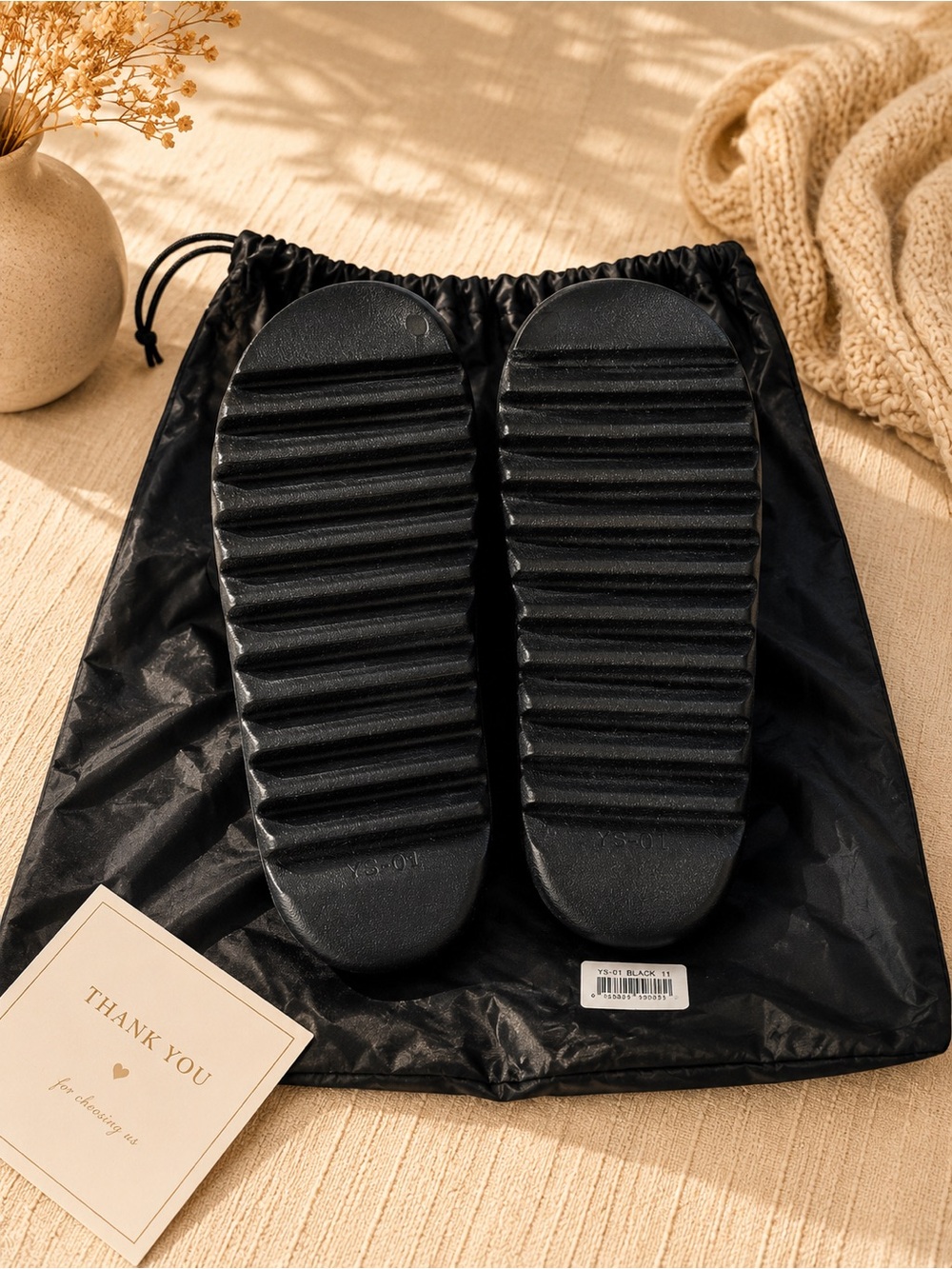 YS-1 ✨ Black Comfort Slide Sandals | Unisex | Size 8 - Picture 2 of 4